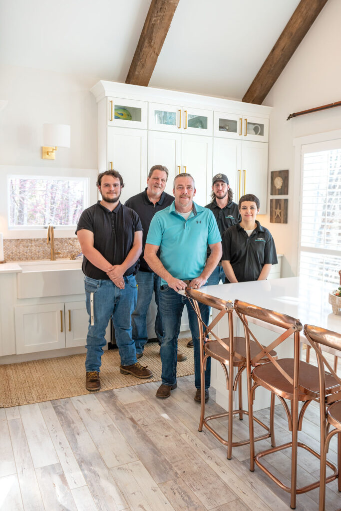 Kitchen Crafters PICTURED Left to right: Jay Sines, Mike Guill, Anthony Markham (OWNER), Todd Knight, Randi Siehien